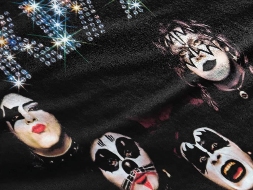 Kiss Homónimo